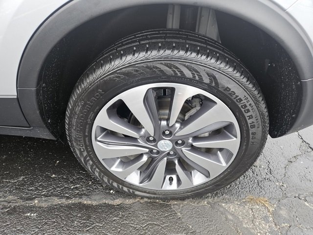 Certified 2022 Buick Encore Preferred w/ Safety Package image 24