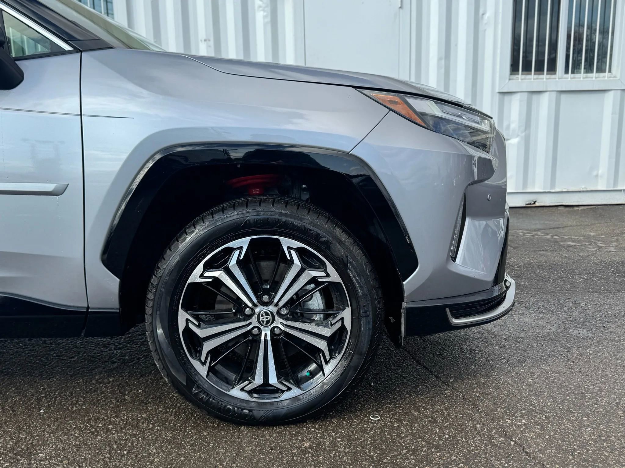 Used 2025 Toyota RAV4 XSE w/ Premium Package image 3