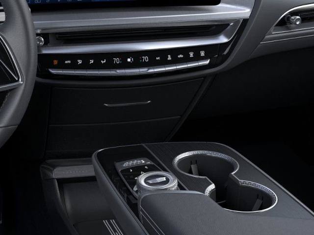 New 2026 Cadillac Lyriq Luxury w/ LPO, Floor Liner Package AWD/4WD image 23