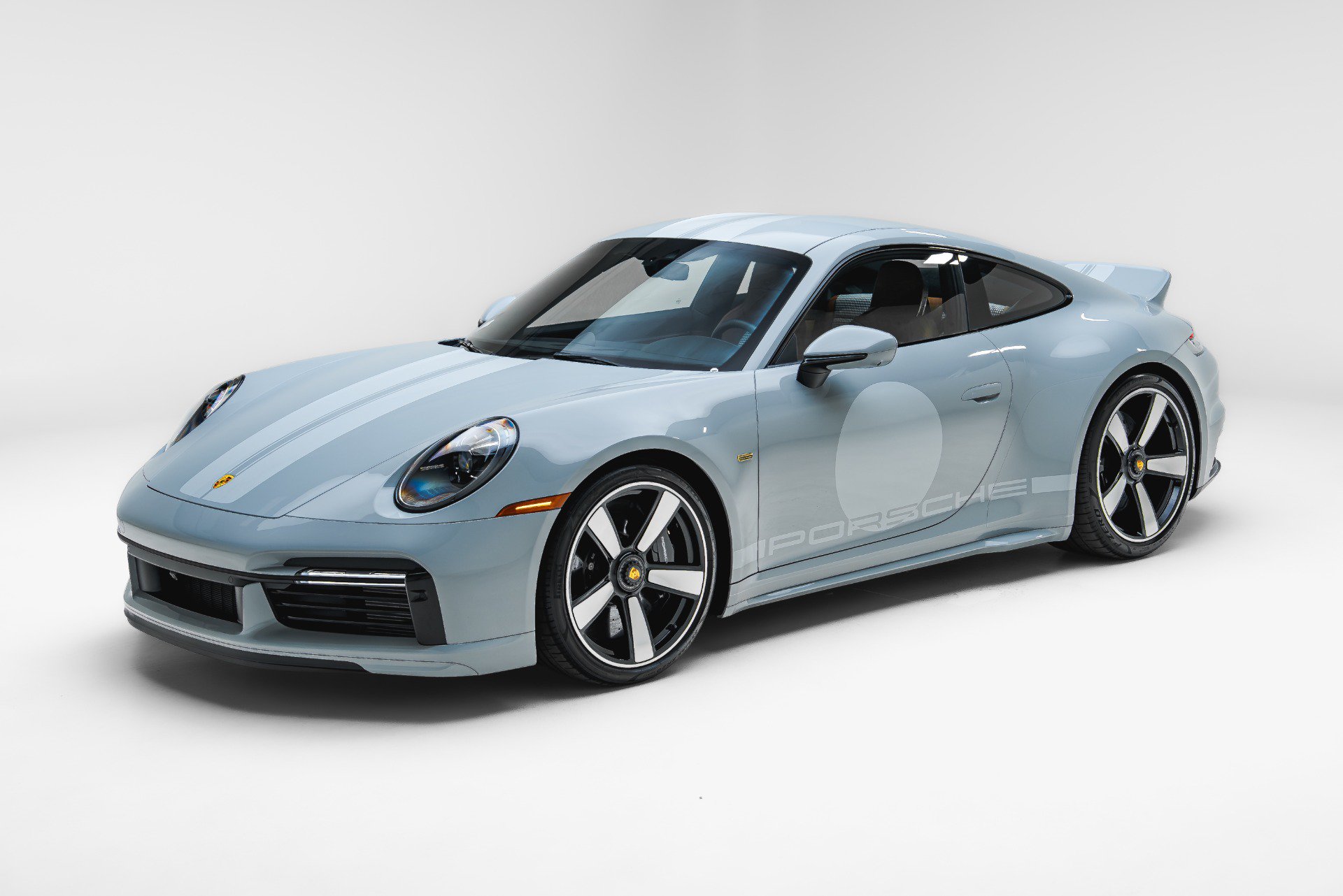 Used 2023 Porsche 911 Sport Classic RWD image 5