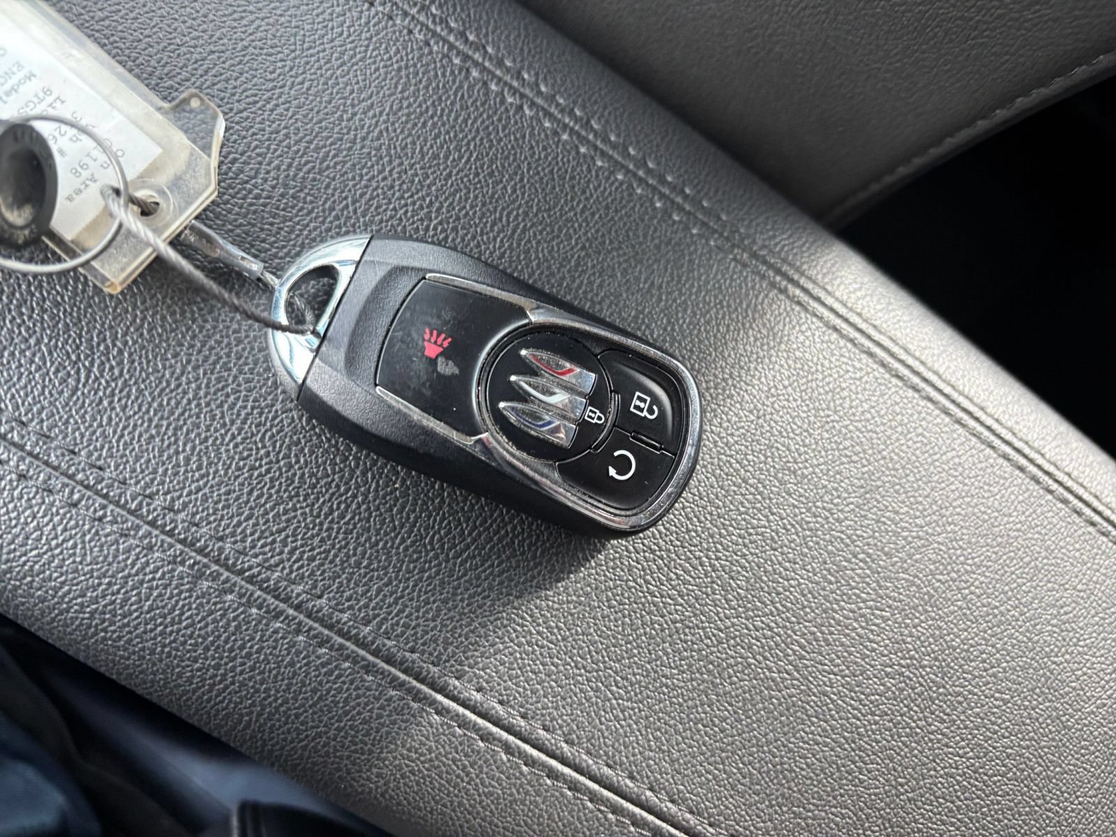 Used 2025 Buick Encore GX Preferred FWD image 21