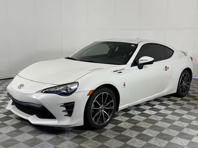 Used 2017 Toyota 86 RWD video 2