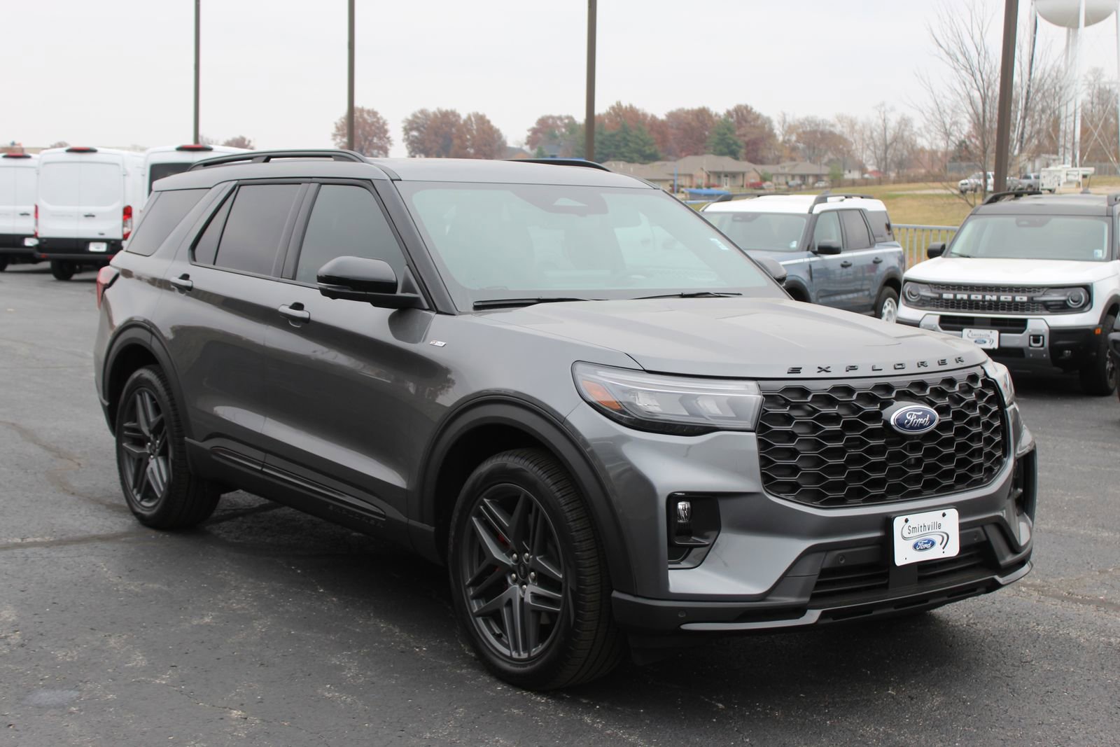 New 2026 Ford Explorer ST-Line w/ ST-Line Street Pack image 7