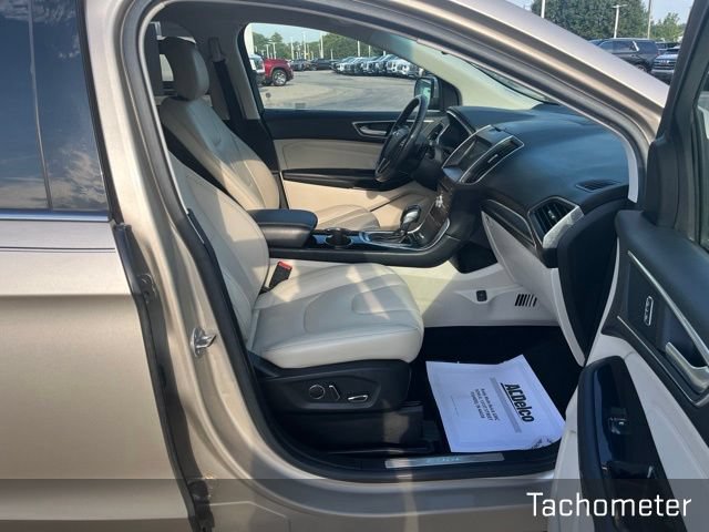 Used 2017 Ford Edge Titanium w/ Technology Package FWD image 42