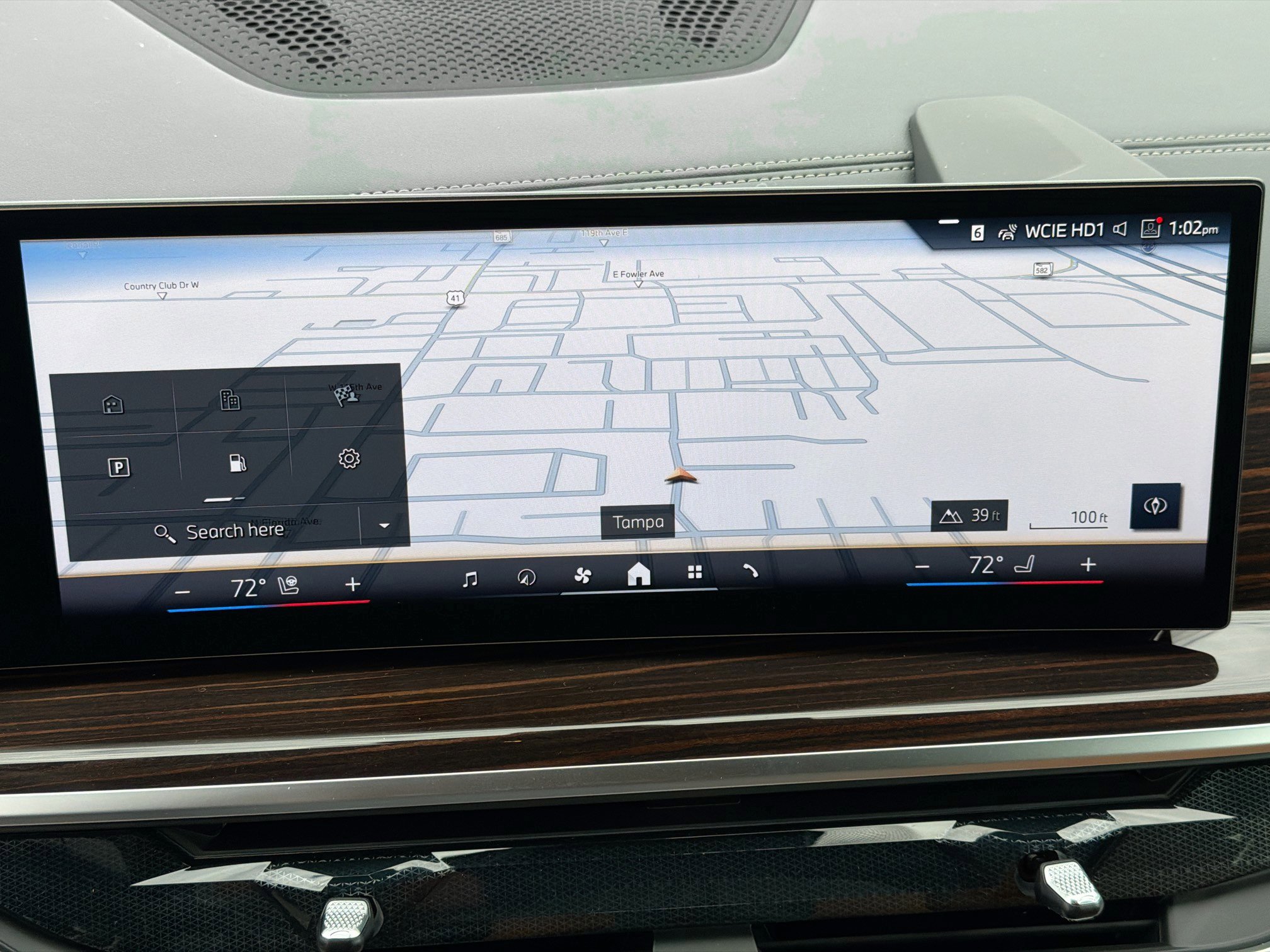 New 2026 BMW X5 xDrive50e image 32