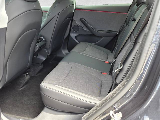 Used 2026 Tesla Model Y AWD image 18