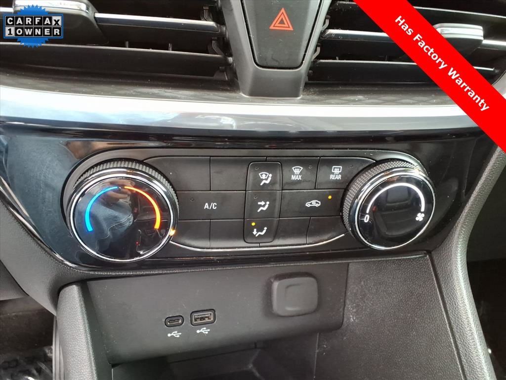 Used 2024 Buick Encore GX Sport Touring image 18