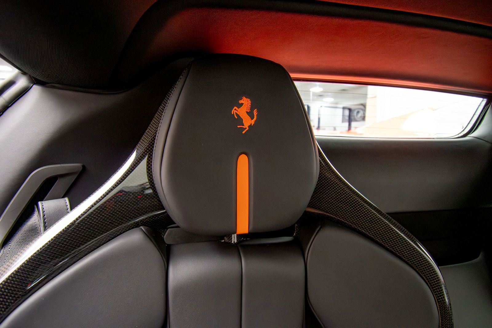 Used 2025 Ferrari SF90 Spider image 28