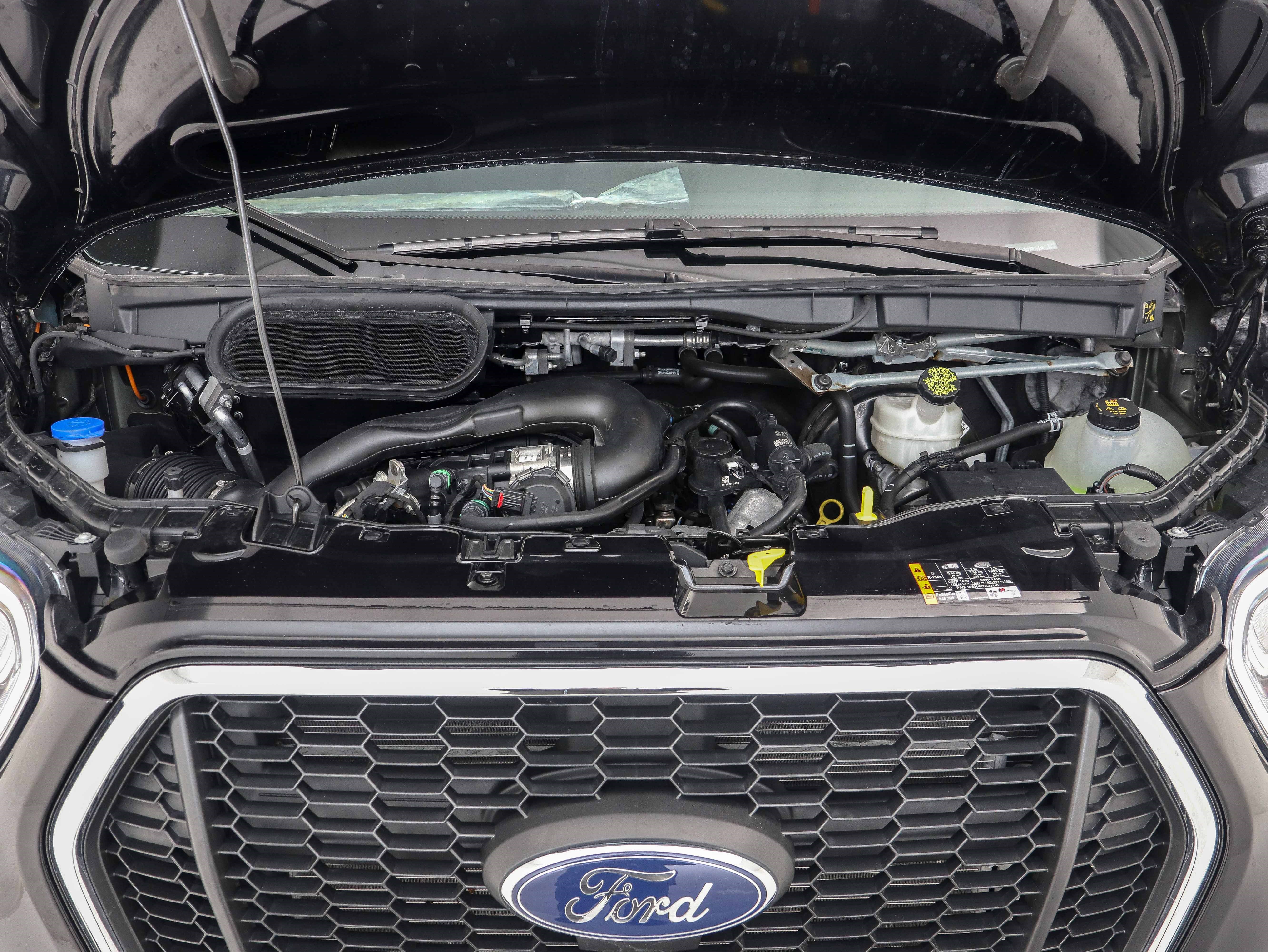 Used 2023 Ford Transit 350 XLT image 25