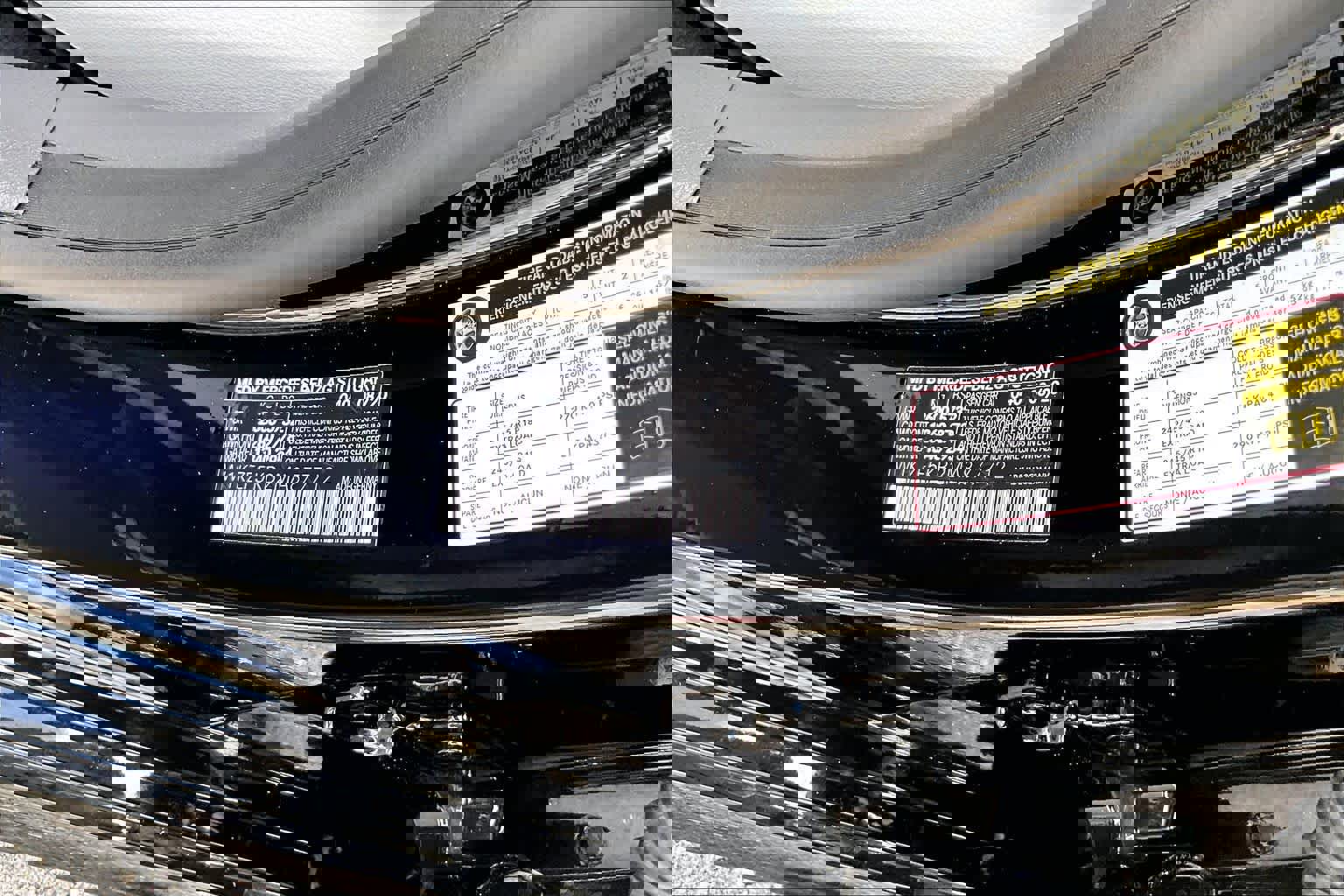 Used 2021 Mercedes-Benz E 450 4MATIC Sedan image 35