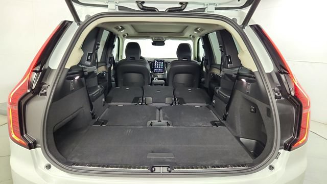 New 2026 Volvo XC90 T8 Plus w/ Protection Package AWD/4WD image 43
