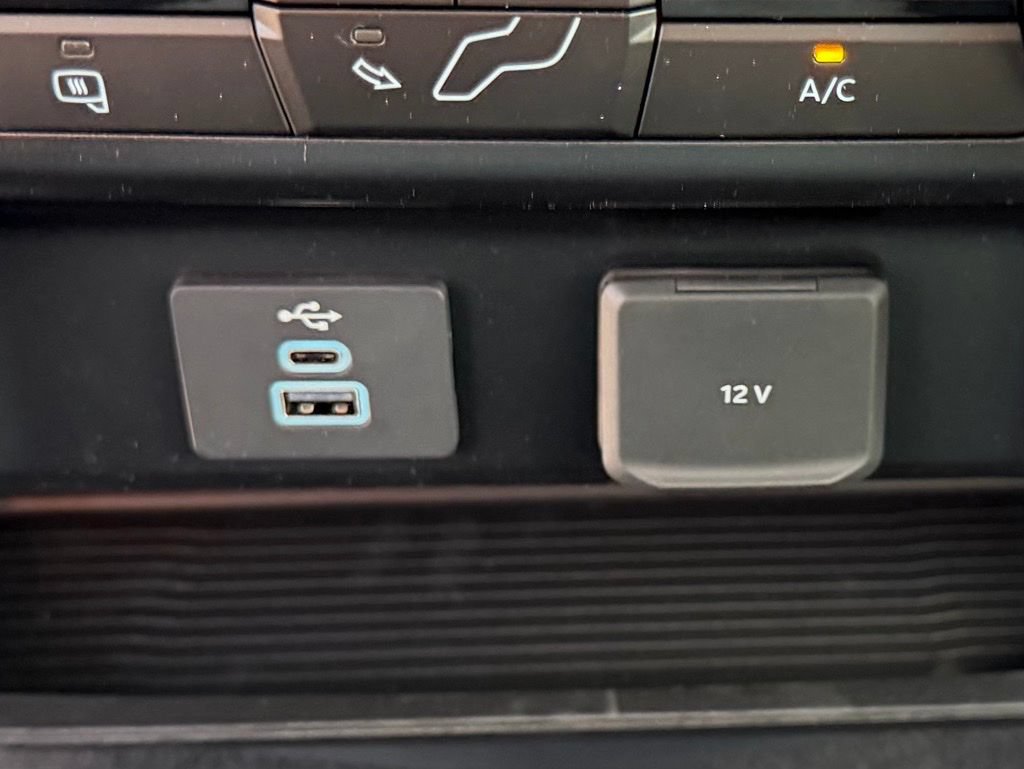 New 2024 Ford F550 4x4 Regular Cab Super Duty image 23