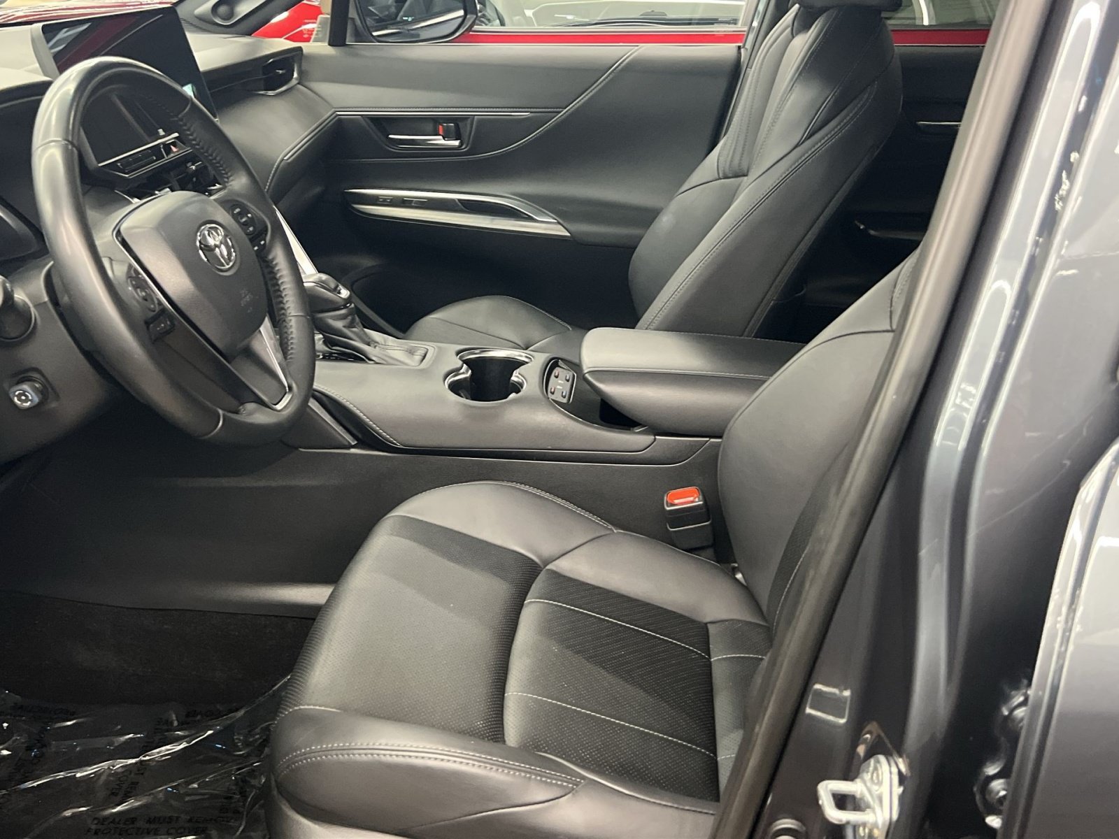 Used 2023 Toyota Venza Limited AWD/4WD image 10