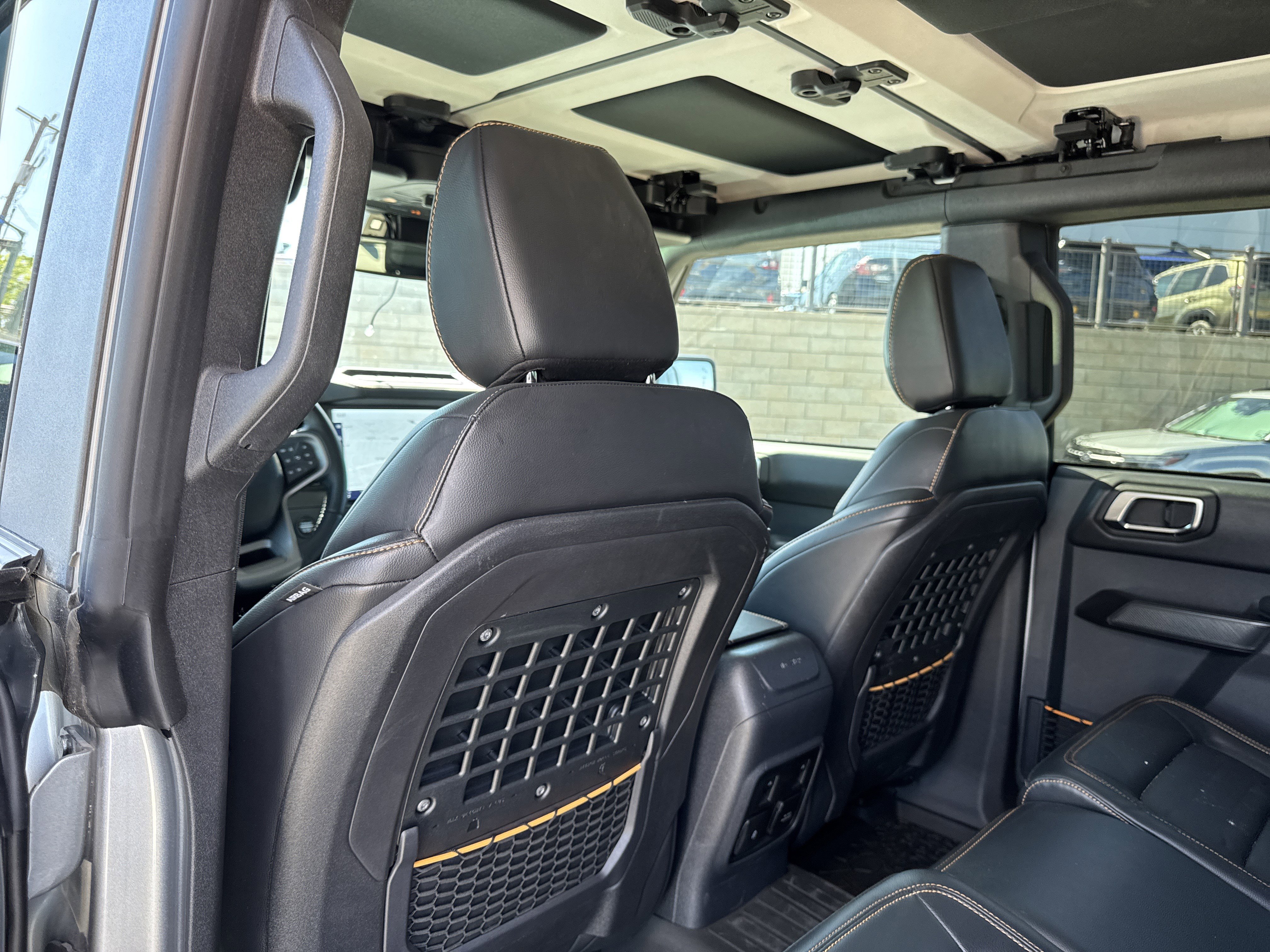 Used 2024 Ford Bronco Badlands image 25