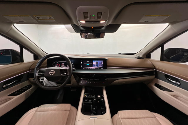 Certified 2025 Nissan Murano Platinum w/ Cargo Package AWD/4WD image 9