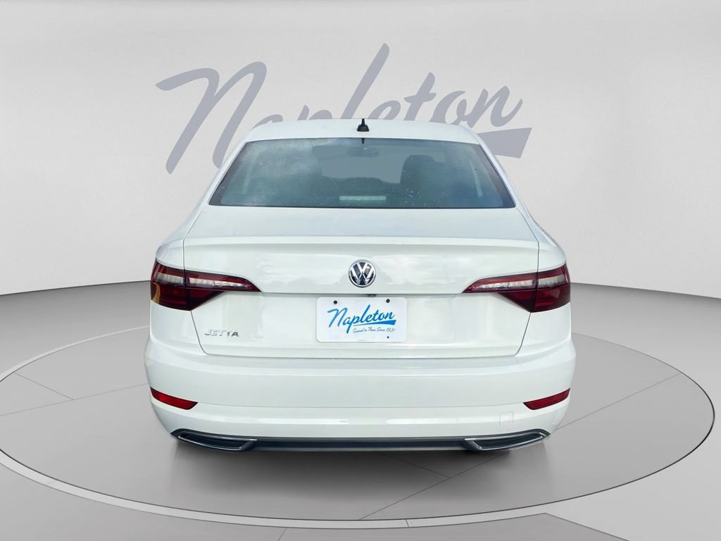 Used 2021 Volkswagen Jetta R-Line w/ R-Line Cold Weather Package FWD image 8