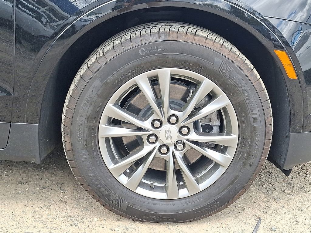 Used 2023 Cadillac XT5 Premium Luxury w/ Technology Package image 9