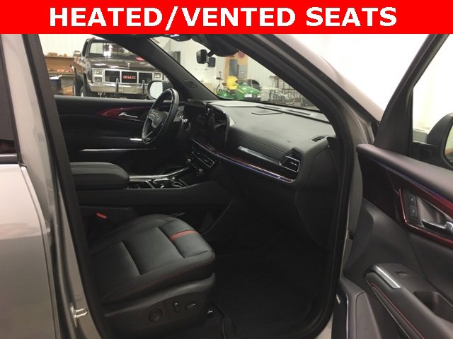 Used 2024 Chevrolet Traverse RS w/ LPO, Floor Liner Package image 14