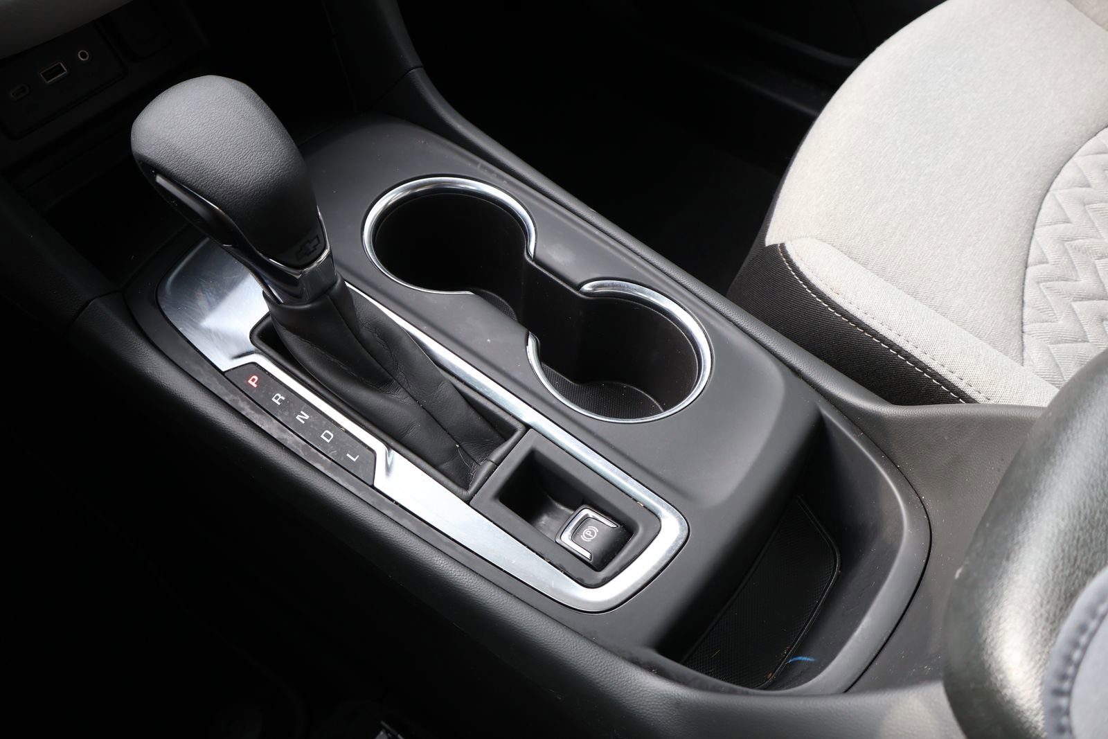 Used 2024 Chevrolet Equinox LS w/ LS Convenience Package FWD image 19