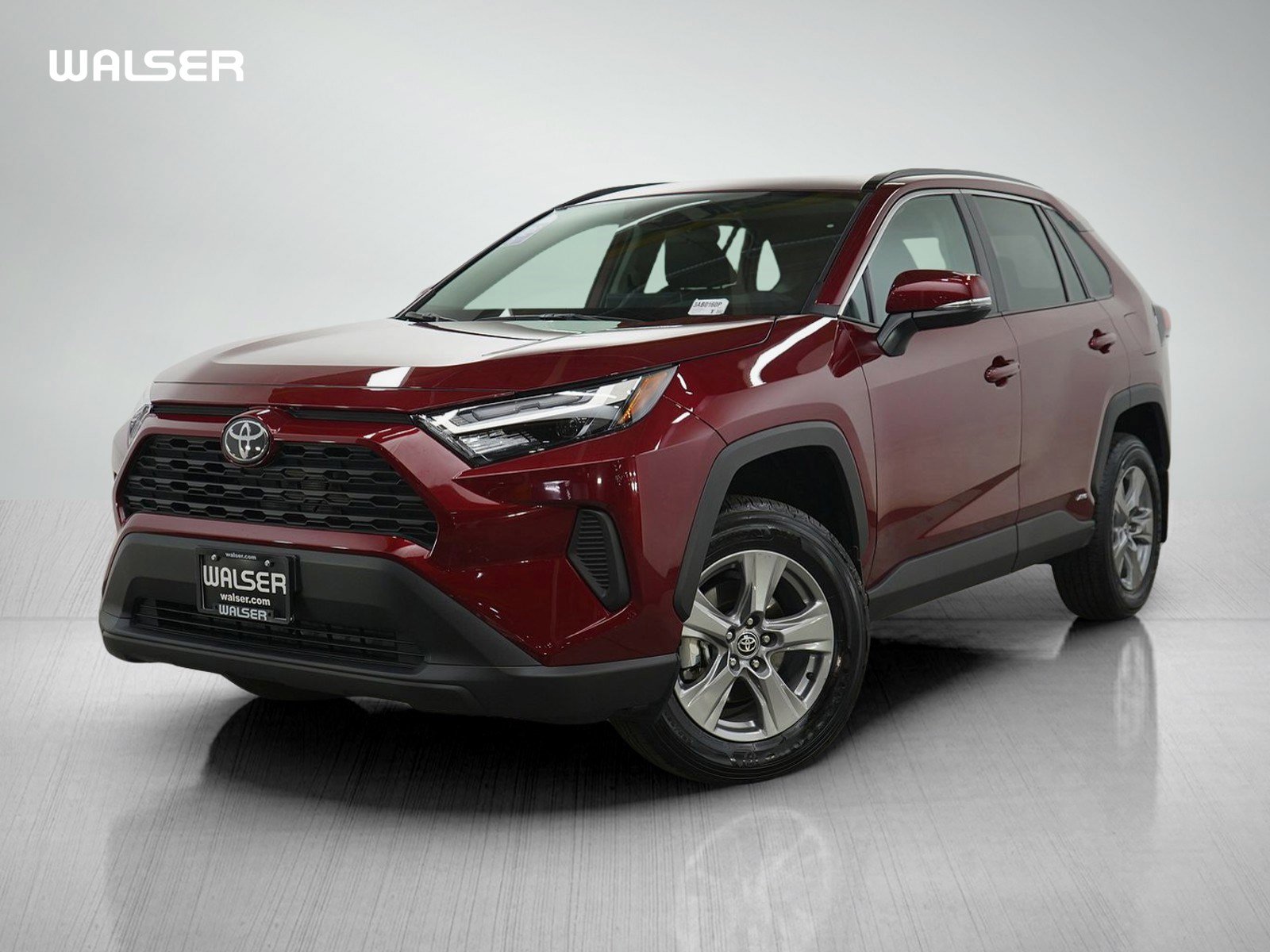 Used 2025 Toyota RAV4 XLE w/ Convenience Package AWD/4WD image 1