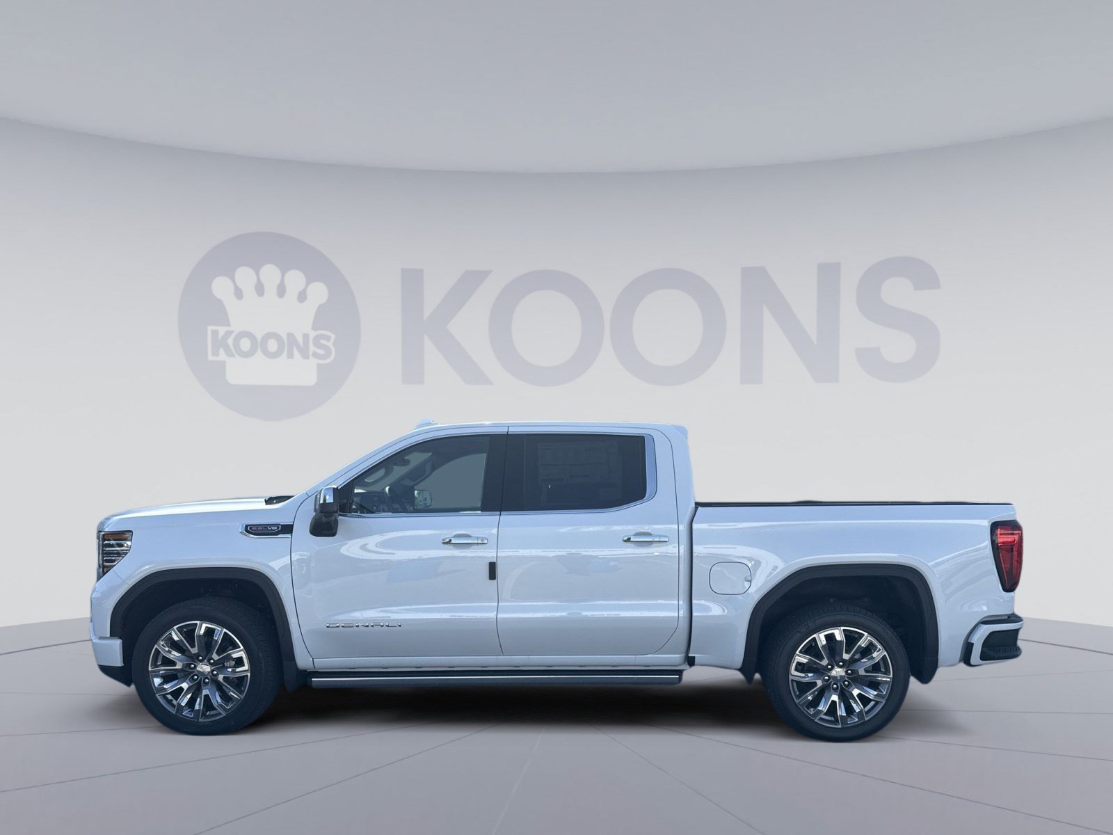 New 2026 GMC Sierra 1500 Denali w/ Denali Reserve Package AWD/4WD image 2