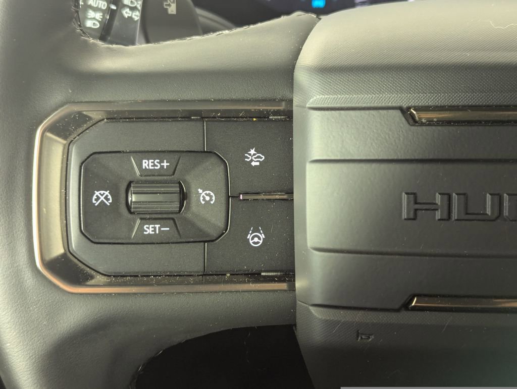 Used 2025 GMC Hummer EV 2X image 8