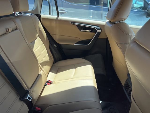 Used 2022 Toyota RAV4 XLE Premium AWD/4WD image 10