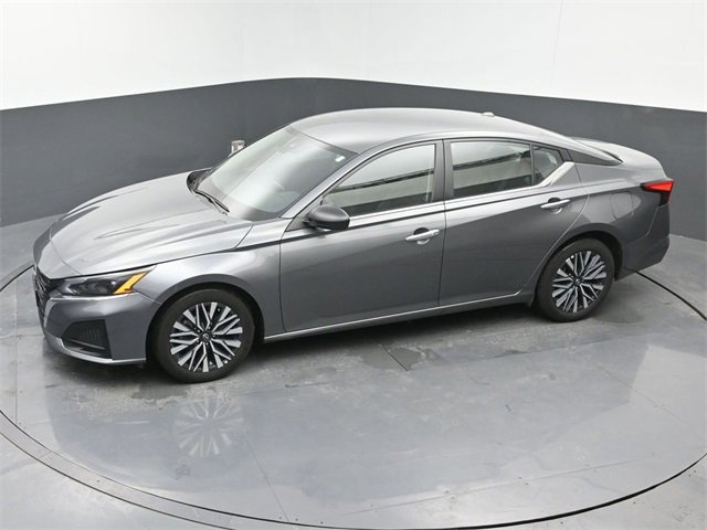 Used 2025 Nissan Altima 2.5 SV image 26