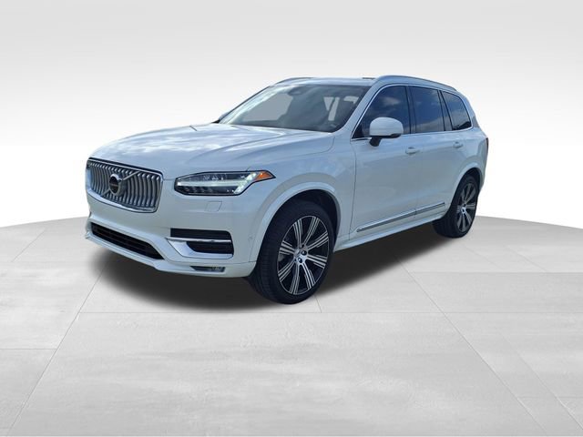 Used 2023 Volvo XC90 B6 Ultimate w/ Protection Package Premier image 4