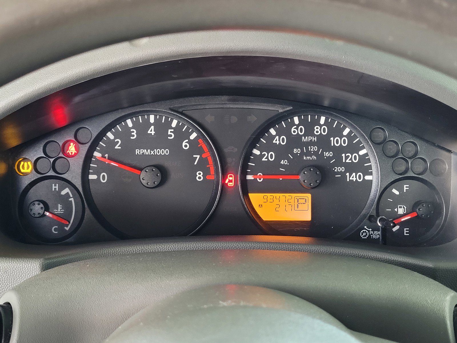 Used 2013 Nissan Frontier S image 10