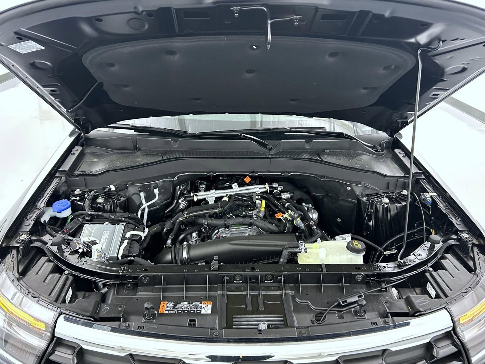 New 2026 Ford Explorer Active image 26