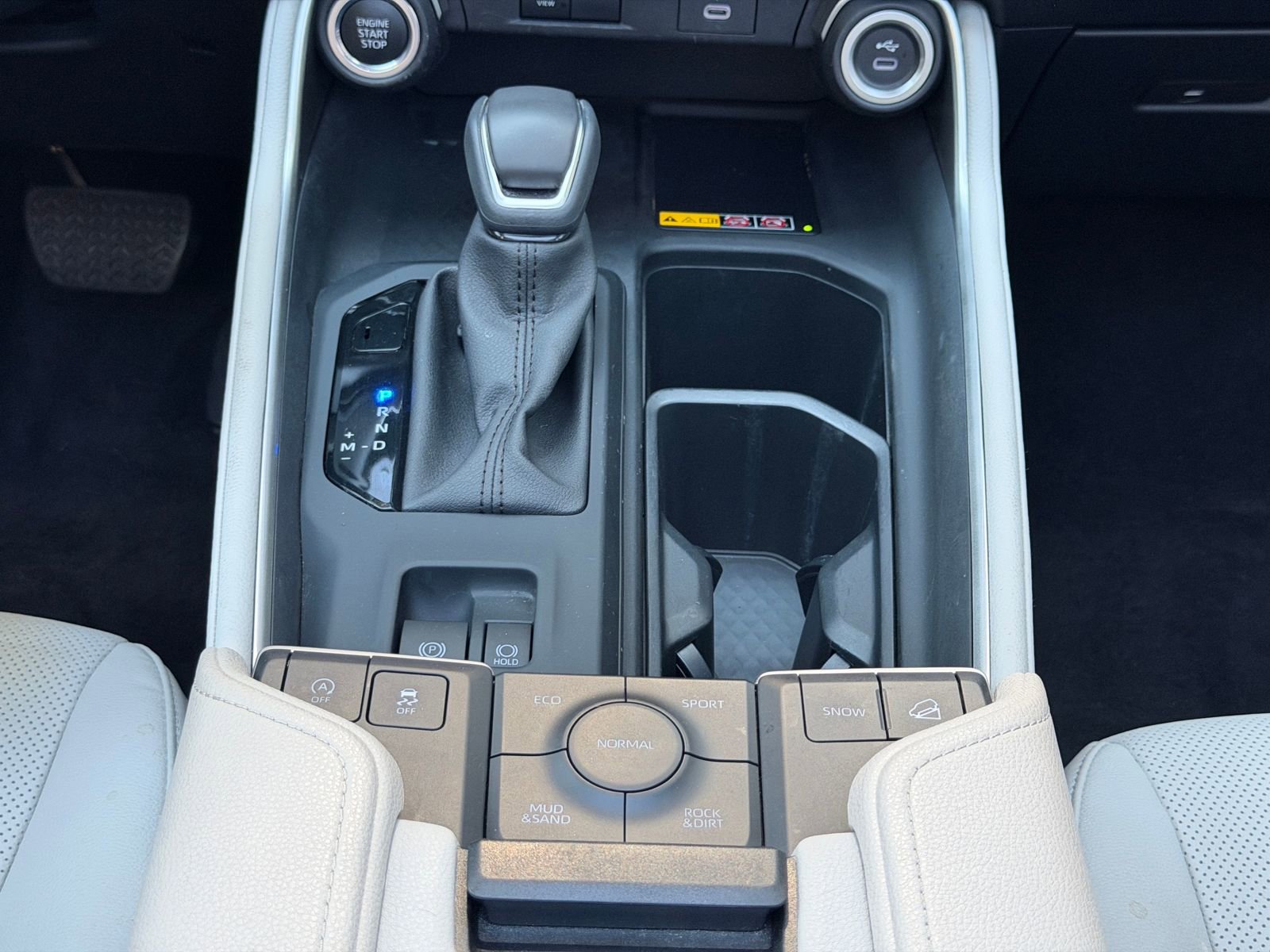 Used 2024 Toyota Grand Highlander Limited image 26