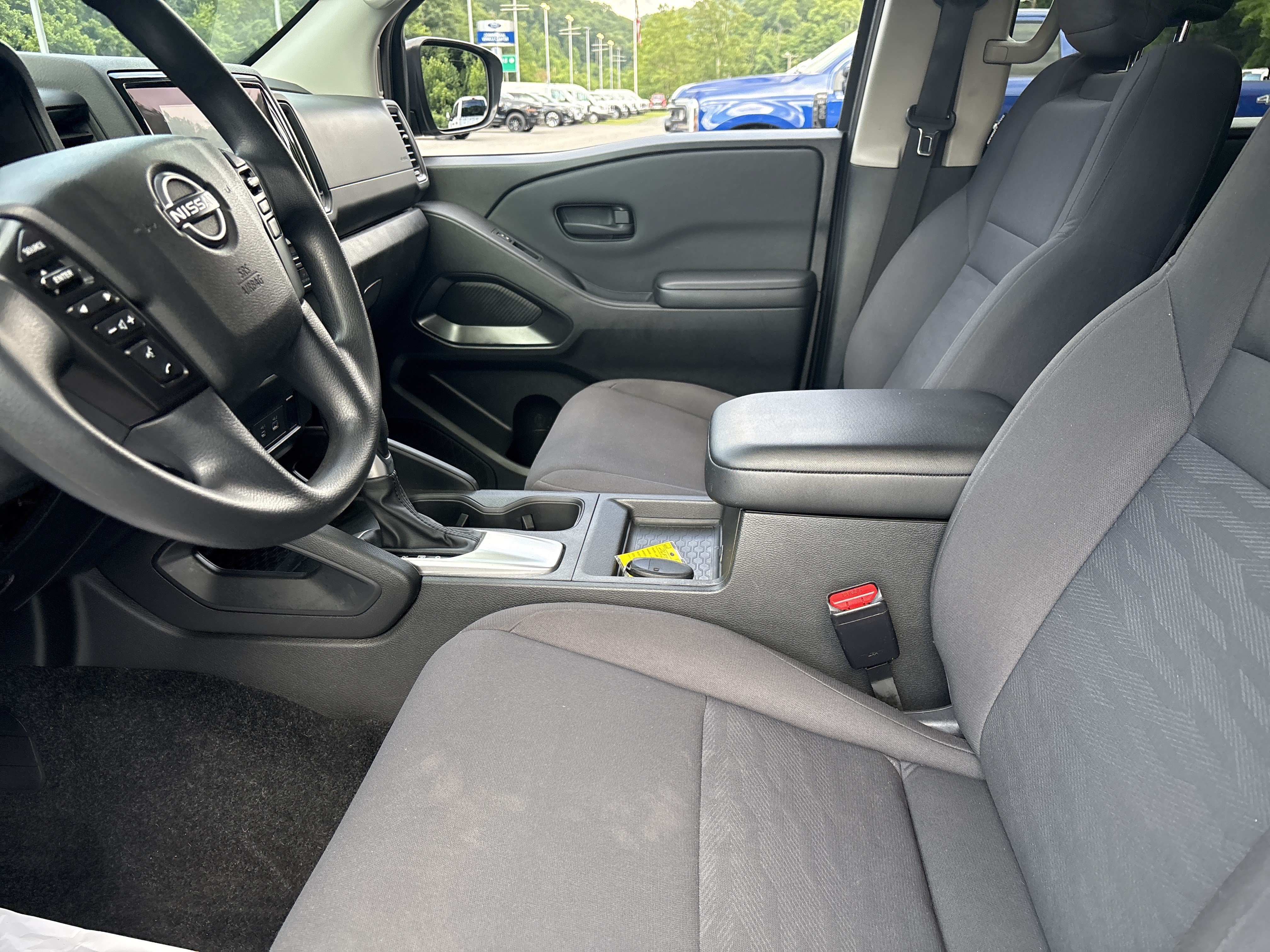 Used 2024 Nissan Frontier S w/ Technology Package AWD/4WD image 12