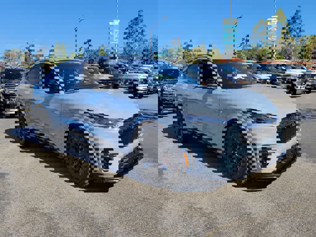 Used 2025 Ford Mustang Mach-E GT image 9