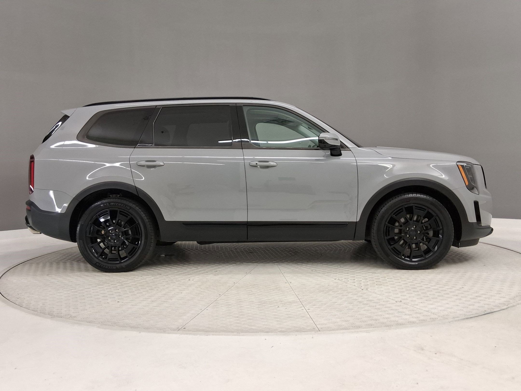Used 2021 Kia Telluride SX w/ SX Prestige Package AWD/4WD image 6