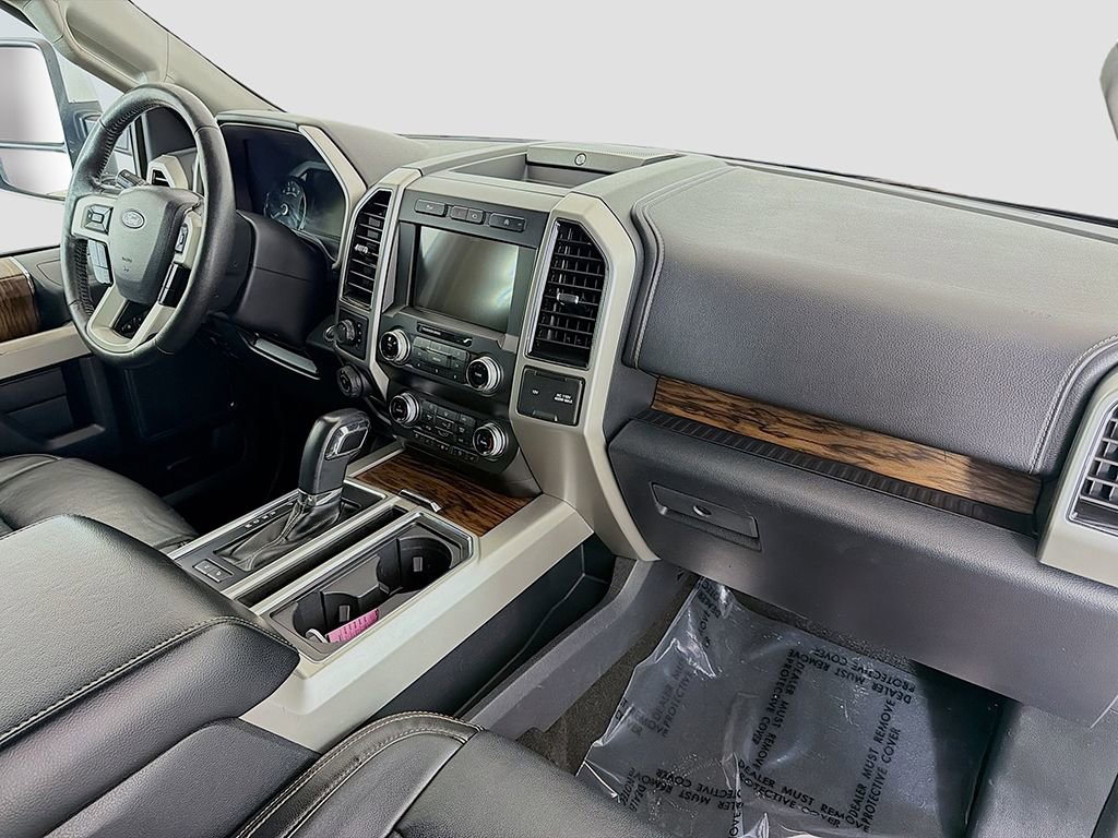 Used 2019 Ford F150 Lariat w/ Equipment Group 502A Luxury AWD/4WD image 19