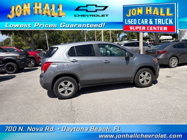 Used 2020 Chevrolet Trax LS w/ Tint and Cruise Package FWD image 10