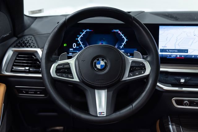 Certified 2024 BMW X7 xDrive40i w/ M Sport Package image 14