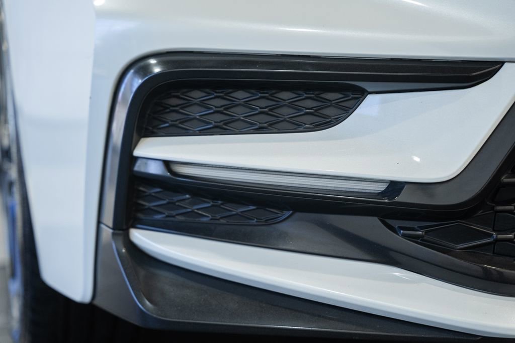 Used 2023 Toyota Corolla SE w/ Carpet Mat Package (TMS) image 11