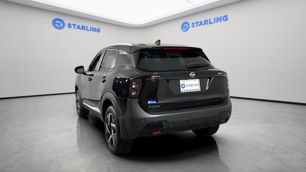 Used 2026 Nissan Kicks SV FWD image 6