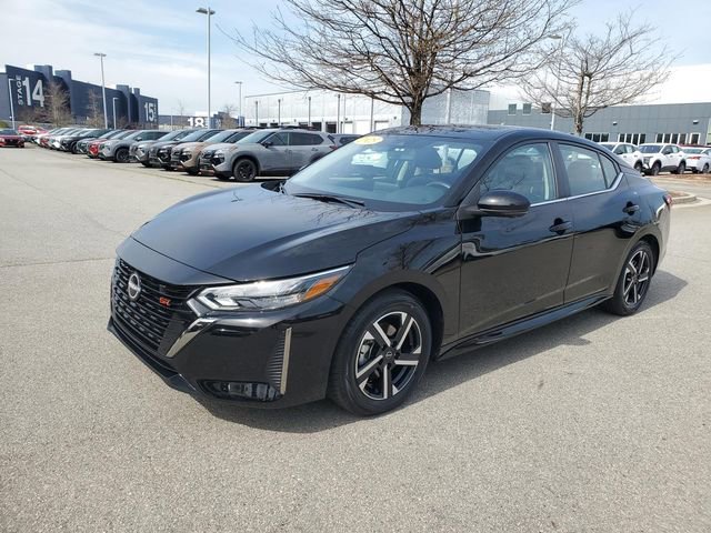 Certified 2025 Nissan Sentra SR w/ SR Premium Package image 8