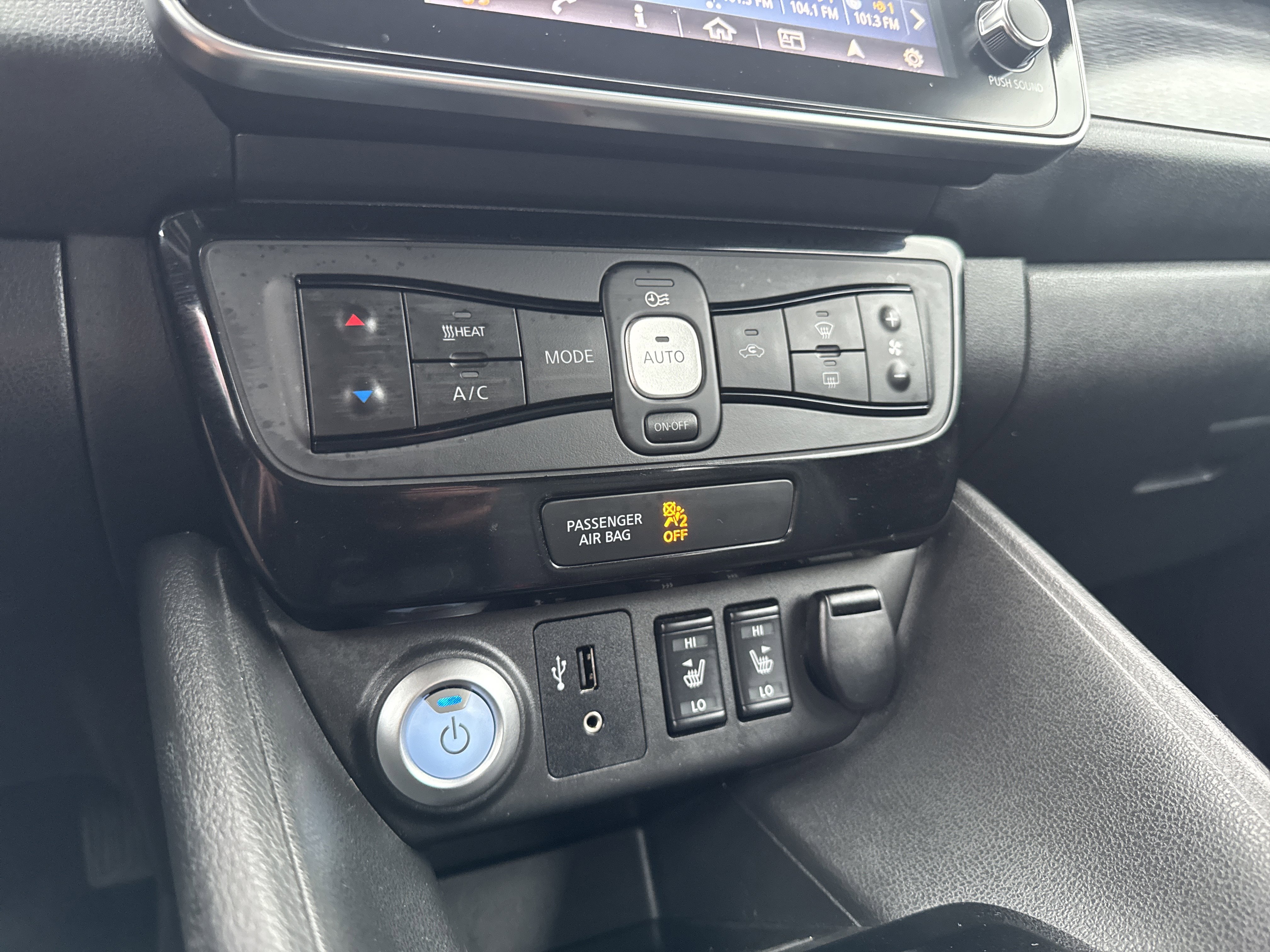 Used 2019 Nissan Leaf SL w/ SL Technology Package FWD image 27