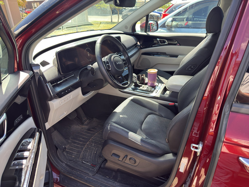 Used 2024 Kia Carnival SX Prestige FWD image 8