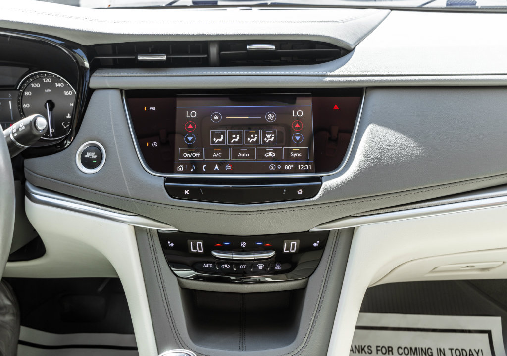 Used 2024 Cadillac XT5 Premium Luxury w/ LPO, Floor Liner Package AWD/4WD image 20