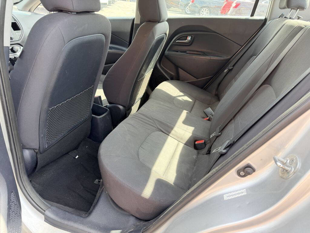 Used 2015 Kia Rio LX w/ Power Package FWD image 5