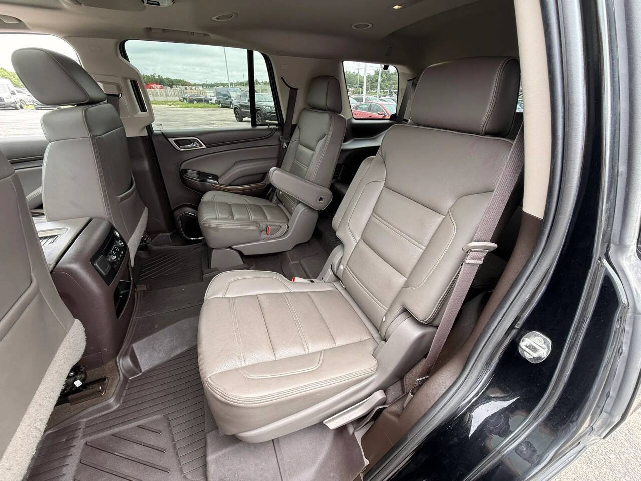 Used 2018 GMC Yukon Denali w/ Denali Ultimate Package AWD/4WD image 10