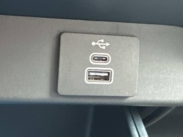 New 2025 Ford Maverick XLT w/ Equipment Group 302A image 33