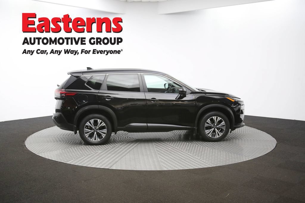 Used 2022 Nissan Rogue SV AWD/4WD image 37