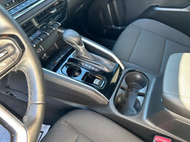 Used 2024 Chevrolet Colorado LT w/ LT Convenience Package II RWD image 26