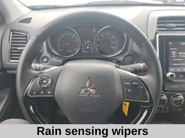 Used 2025 Mitsubishi Outlander Sport LE image 11